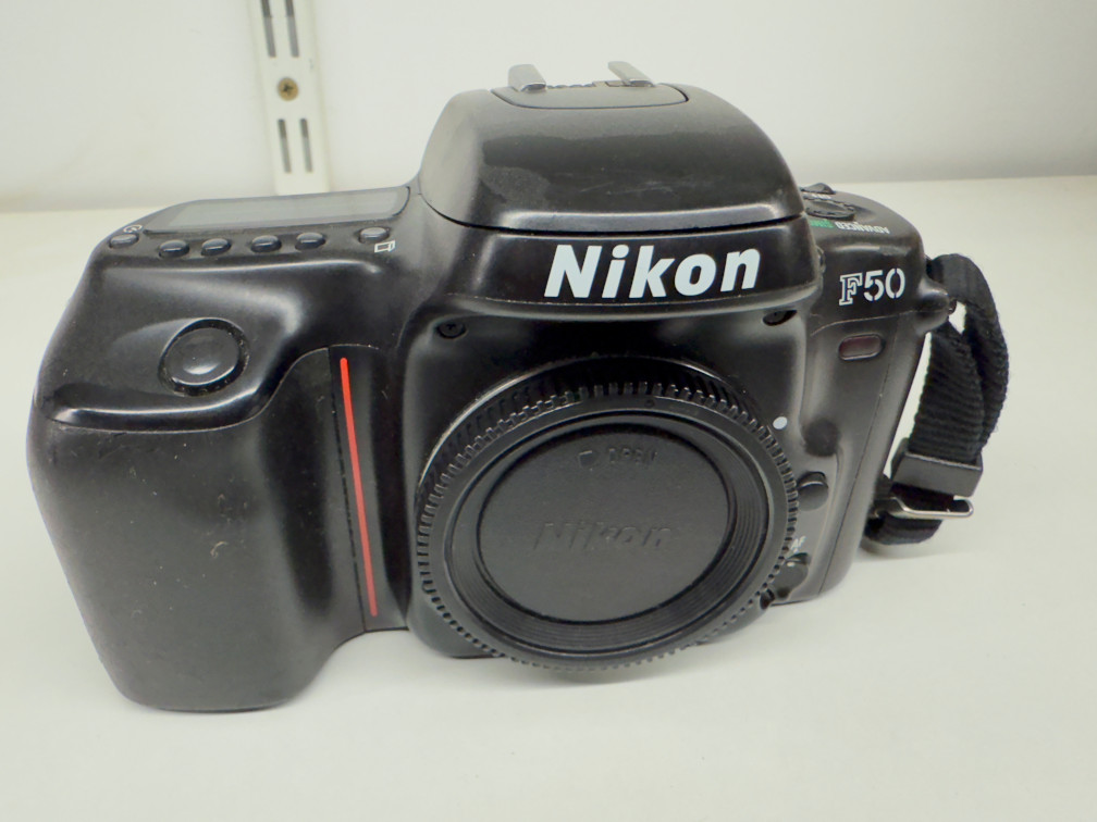Nikon F50